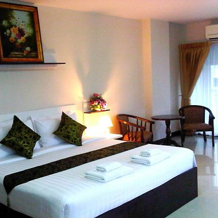 Sp Residence Bangkok Esterno foto